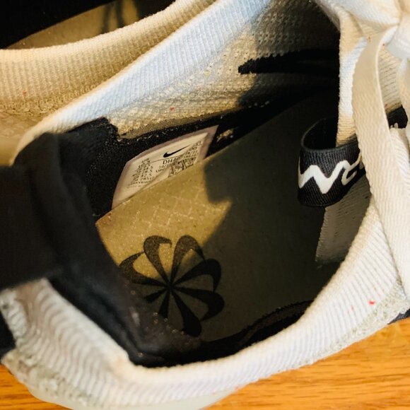 Nike Air Vapormax FK 2021 White and Black DH4084-100 Size 10.5 - Picture 13 of 15